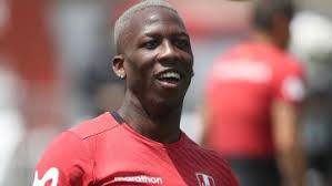 El rayo avanza en la negociación para la continuidad. Boca Esta A Un Paso De Sumar A Un Refuerzo De Seleccion El Xeneize Podria Cerrar La Incorporacion Del Peruano Luis Advincula En Las Proximas Horas Tnt Sports