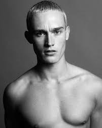 HARRY ASH @harryashh by @patsupsiri