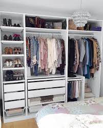 pax schrank wohnzimmer in 2021 schlafzimmer schrank kleiner schrank innenarchitektur wohnzimmer