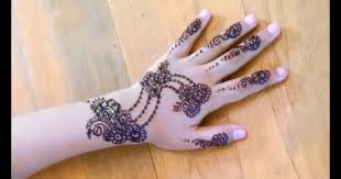 Untuk kamu yang mempunyai jiwa seni tinggi bisa belajar sendiri cara membuat henna. 87 Gambar Henna Anak Hd Gambar Pixabay