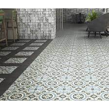 Utseende och kvalitet överensstämmer med traditionella klinker som förr lades i offentliga utrymmen, trapphus och badrum. Victorian Grey Floor Tiles Tiles From Tile Mountain