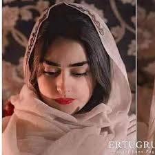 Zabardasti izzat nahi krwai jaati izzat krwany k qabil banna parta hai....  #Titli 💚