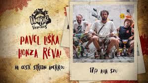 Herec pavel liška se nechal přemluvit na dobrodružnou výpravu s názvem moto cestou. Traja Vandraci V Septembri Prichadzaju Do Banskej Bystrice