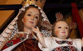 En la ciudad de carmen de areco todos los 16 de julio se rinde culto a la virgen del carmen se realizan actividades religiosas en honor a la sta. Fiesta 16 De Julio Virgen Del Carmen Opus Dei