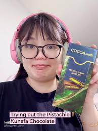 Pistachio Kunafa Chocolate Review: Too Sweet for My Taste?