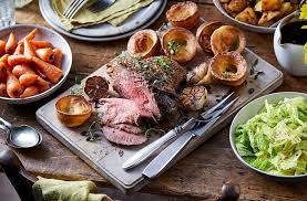Roast Beef With All The Trimmings Beef Recipes Tesco Real Food