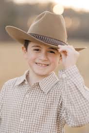 Mr. and Mrs. Pulliam Michelle and Dennis are one of the sweetest couples I  have had the pleasure of working with. They were down for anything I asked  and we had so