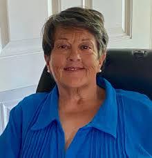 Julie Emmerich's Instagram, Twitter & Facebook