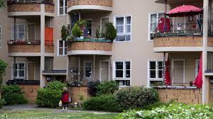 Hallo :) ich habe mit meinem freund eine wohnung gefunden. Mietwohnungen Vonovia Baut Seine Macht Zielstrebig Aus Wirtschaft Sz De