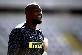 First published on tue 3 aug 2021 03.44 edt chelsea are likely to return with an improved offer for romelu lukaku after having a bid of €100m (£85m), including marcos alonso, for the belgium. Inter Ceo Beppe Marotta Tells Chelsea Romelu Lukaku Costs 150m In Cash Italian Media Report