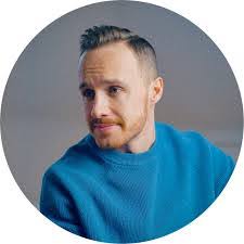 Luke Chase's Instagram, Twitter & Facebook