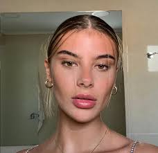 Ich liebe mode, stehe gerne vor der kamera, liebe es, auf dem. Gntm Kandidatin Das Ist Der Grund Fur Ihre Dicken Lippen Watson