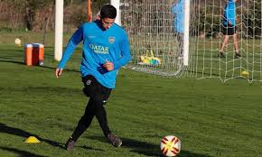 Trying to find alan varela? Inferiores Alan Varela Firmo Su Primer Contrato Diario Xeneize