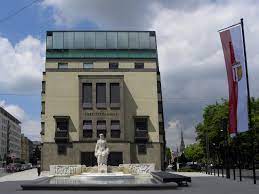 Austria / oberosterreich / linz / volksgartenstraße, 40. Datei Linz Innenstadt Arbeiterkammer Oo Mit Brunnen Von Alois Dorn Jpg Wikipedia