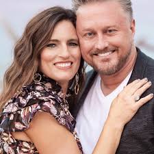 Merry Christmas from the Terry Family! This Christmas season we have three  teenagers in our family and it's not as bad as I expected! This stage of  parenting makes the work of