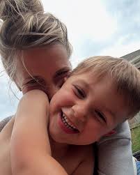 𝐿𝑎𝑐𝑒𝑦 𝐵𝑒𝑒𝑠𝑜𝑛 (@lace_beeson) • Instagram photos and videos