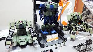量産型ザクを組み立ててロボットとプログラミングを学ぶ！ スマホで動かすバンダイ「ジオニックテクニクス」CEATECで実機を先行展示 | tokyo  chips | 鉄道チャンネル
