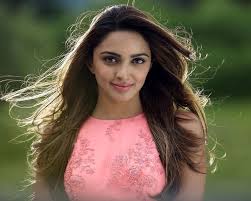 Kiara Advani Joins Shahid Kapoor In Arjun Reddy Remake As per a pinkvilla report, tara sutaria who would be making her bollywood debut with tiger shroff starrer student of the year 2 has already bagged her second film.