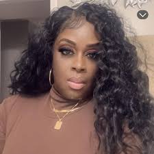 Everybody wants to go to a Trail Ride then get there and don't know how to  act at that Trail Ride. Let me put you