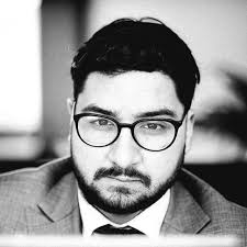 Tôi lẽ ra đã vứt bỏ cô ấy bị gãy 4ss ngay lúc đó và ở đó, để cô ấy tìm thấy  đường về nhà một mình.