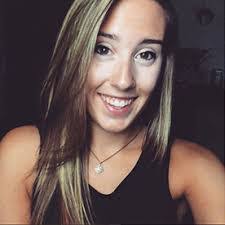 Lydia Walsh's Instagram, Twitter & Facebook