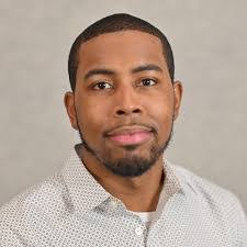 Cameron Ulmer's Instagram, Twitter & Facebook