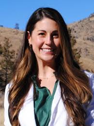 Colleen Kimball's Instagram, Twitter & Facebook