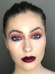 Get inspired with Autumn season hair & beauty trends