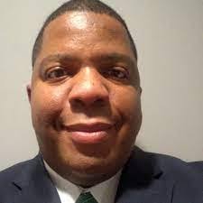 Damian Redden's Instagram, Twitter & Facebook