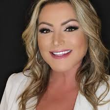 Paige Calhoun, Realtor