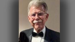 Muncie Resident, Tom Farris, Receives State's Golden Hoosier Award for a  Lifetime of Service to His Community — Muncie Journal