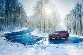 The full redesign of the 2020 model year means many dealers will want to clear out explorers from the previous generation. New 2020 Ford Explorer Suv For Sale Near Me Anaheim Huntington Beach Of Orange County Ca Huntington Beach Ford