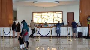 Adapun, hotel karantina tetap berfungsi untuk menampung para wna yang tiba dari luar negeri sebelum diizinkan masuk. Daftar Paling Update Ini 13 Hotel Berbayar Mandiri Untuk Isoman Di Jakarta