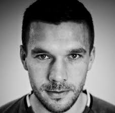 Won the world cup in 2014. Lukas Podolski Es Wurde Mich Stolz Machen Noch Mal Fur Den 1 Fc Koln Zu Spielen Welt