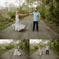 Dressbarn is located in plainfield city of illinois state. Plainfield Il Family Photographer Ryan Allie S Pregnancy Announcement