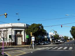La actual denominación de banco de la provincia de buenos aires data de 1863, y la casa matriz de la plata se incorpora luego de que en 1882 se fundase la ciudad. Av Del Libertador Y Suipacha Banco Provincia Merlo Buenos Aires Mapio Net