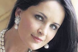 Andrea steps down in style