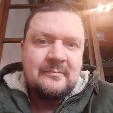 Ricky Currie's Instagram, Twitter & Facebook