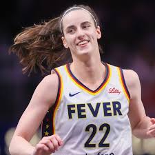 NFL - VIDEO: CBS Sideline Reporter Melanie Collins Broke The Internet While  Showing Off Her Backless Concert Outfit Full story via 🔗 in comments. 👇 |  Facebook