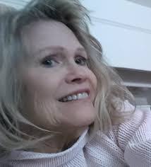 Denise Grimmer's Instagram, Twitter & Facebook