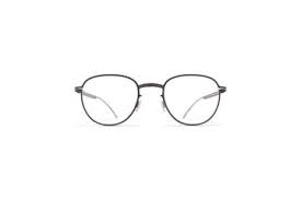 Feb 13, 2020 · from the marble countertops to the white paneled walls, stone tile floors, matter black pendant and wood grain island, there's plenty to please the eye. Mykita Leica High Quality Sunglasses With The Finest Lenses