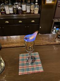 サンブーカ・コン・モスカ | やすきちさんのウイスキーと上履きアートの記録用ブログ