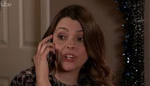 Coronation Street blunder as Tracy calls Paula without even dialling her  number |