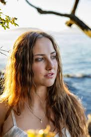 Hi everyone! As we're heading into the end of August if you're still  needing senior photos done you still have a little bit of time! I have a  few spots open in