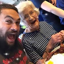 Keith's dad 95 years young passed away many years now would absolutely love  the six great grandchildren he's got absolutely love Jason the Martin  always thinking of him it's a very old