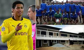 Jude bellingham borussia dortmund birmingham england highlights goals goal skills skills assists best top most vs 2020 2020/21. England And Borussia Dortmund Star Jude Bellingham Raises Money For Kenya School Daily Mail Online