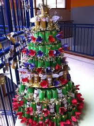 Xmas Tree Made With Toilet Paper Rolls And Eggs Card Boxes Made By Guaci S School Team Egg Card Xmas Tree Christmas Crafts