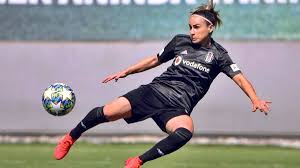 All information about besiktas (süper lig) current squad with market values transfers rumours player stats fixtures news. Arzu Karabulut Kimdir Kac Yasinda Nereli Evli Mi Iste Hayat Hikayesi