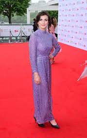 Age, parents, siblings, and height! Who Is Aisling Bea And Is She Dating Andrew Garfield Comedian And Hard Sun Actress