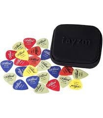 Púas de guitarra Fender (Classic Celuloide 355 Pickpacks) : Amazon.es:  Instrumentos musicales